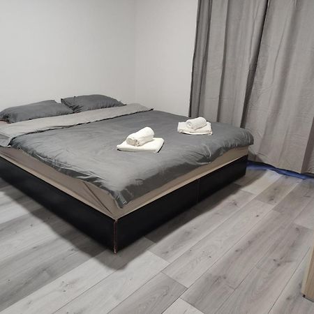 Apartmani Hub Ni Extérieur photo