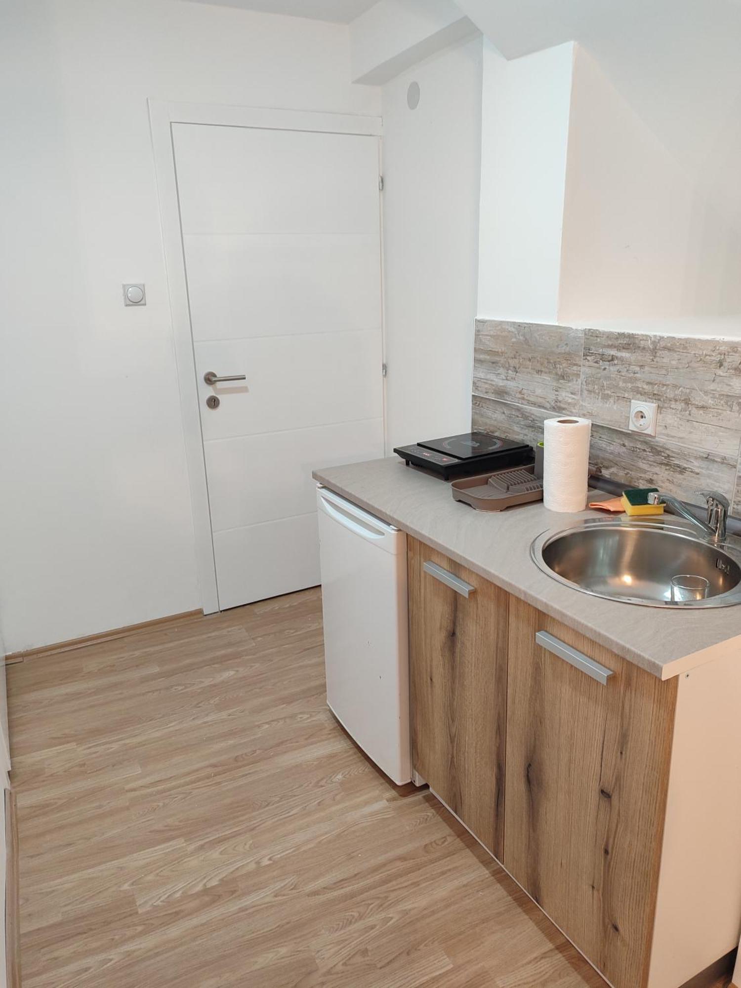 Apartmani Hub Ni Extérieur photo