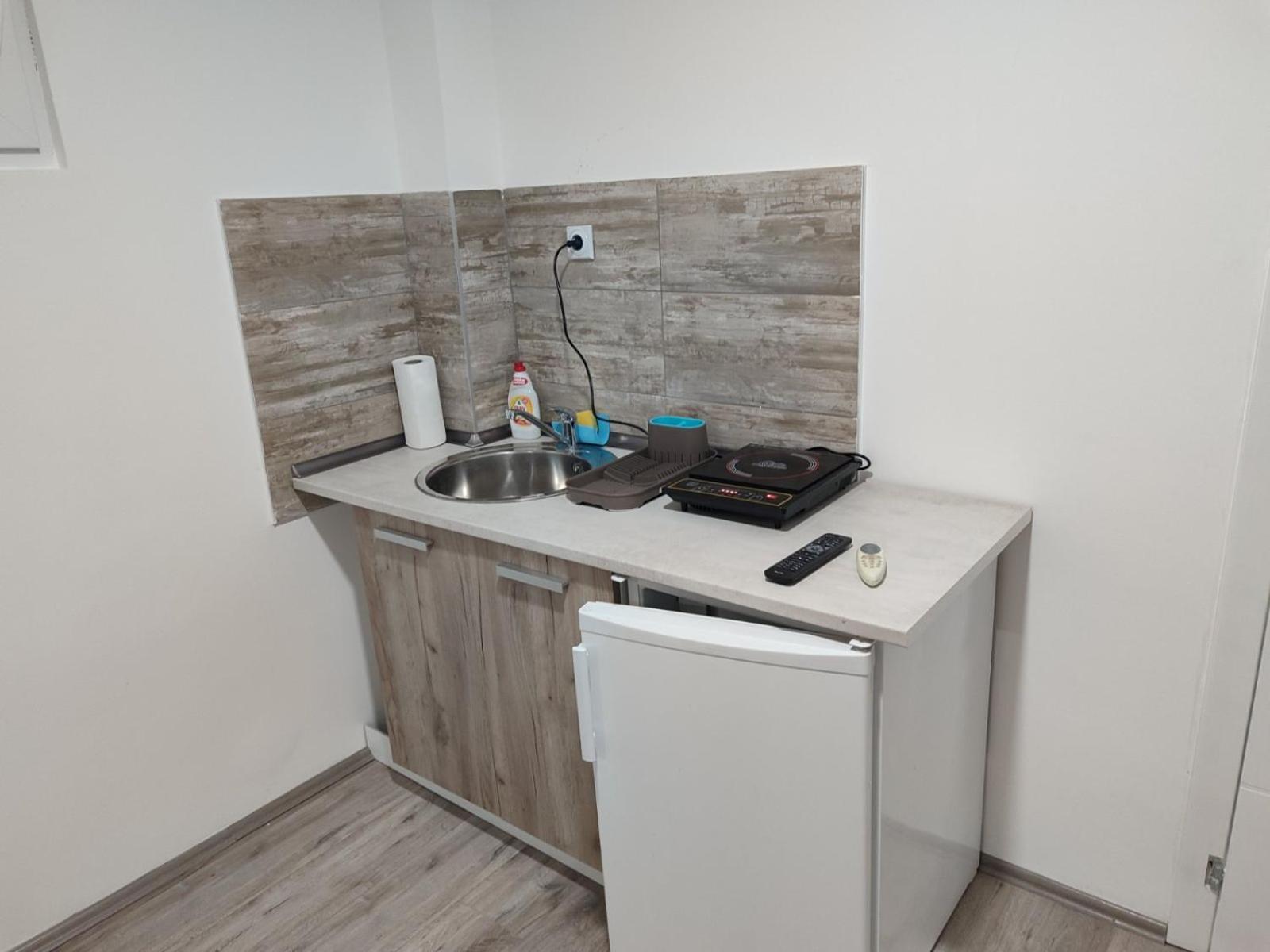 Apartmani Hub Ni Extérieur photo